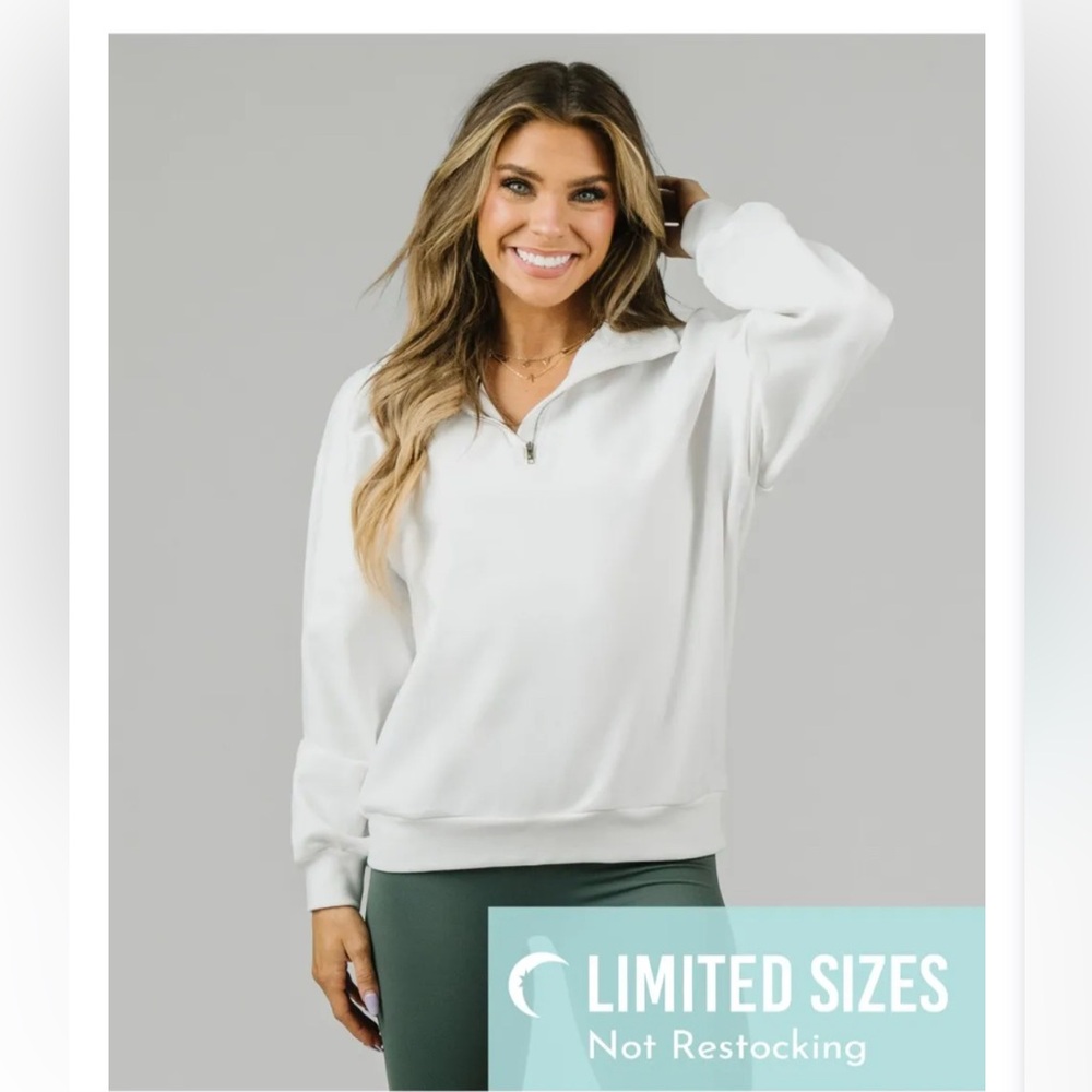 Zyia White 1/4 Zip Retreat Jacket - NEW